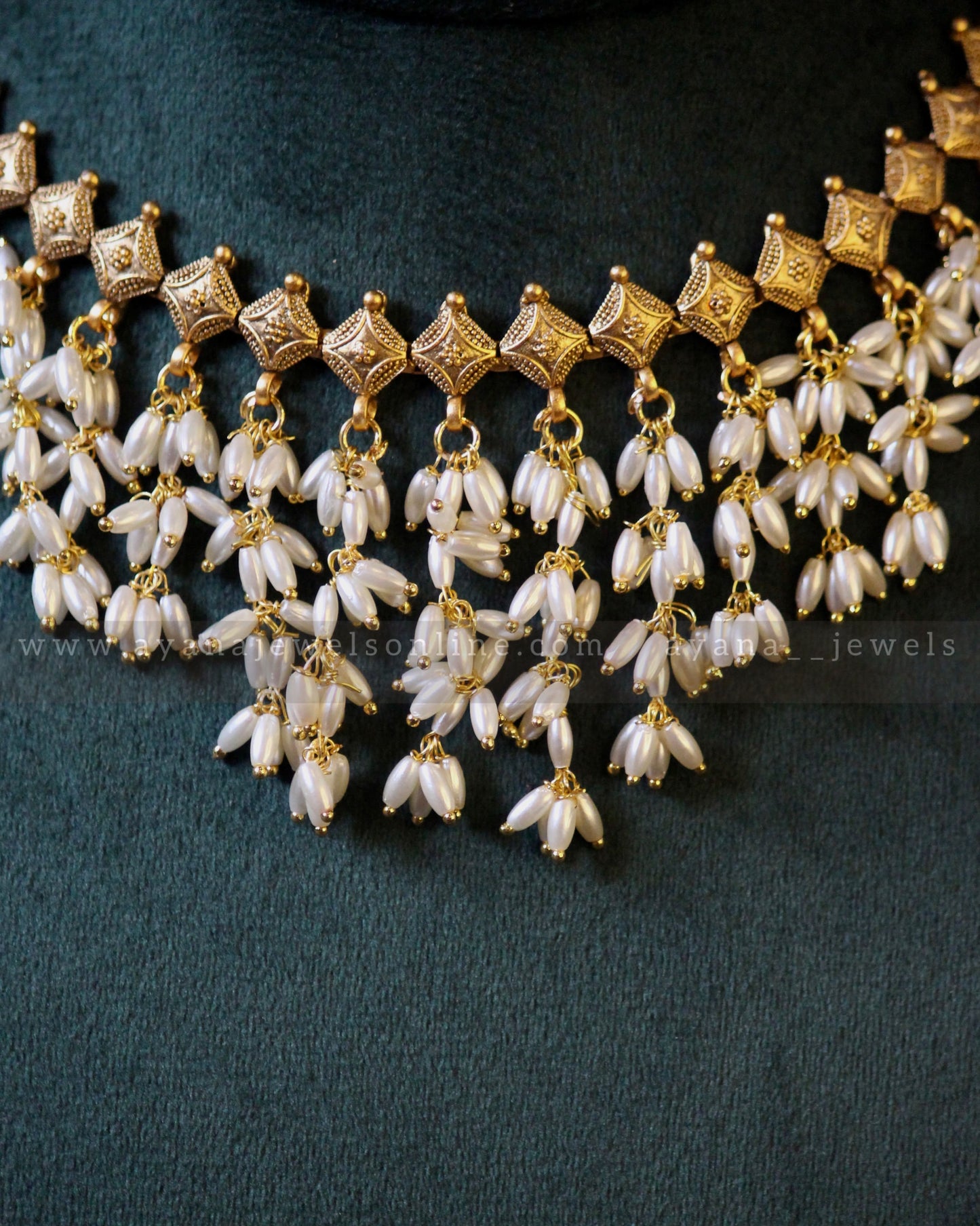 Rice Pearls Necklace