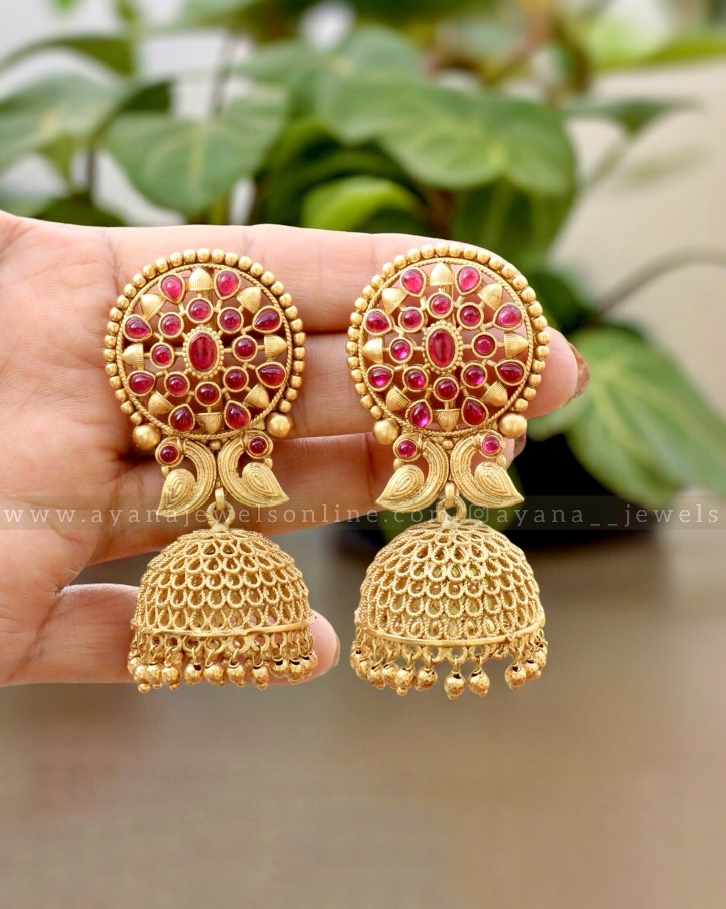 Nishagandhi Round Jhumkas