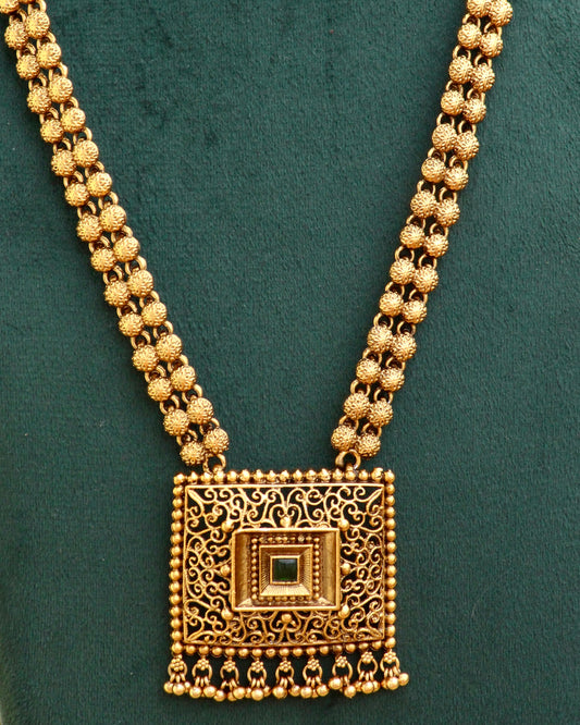 Square Pendant Long Haaram