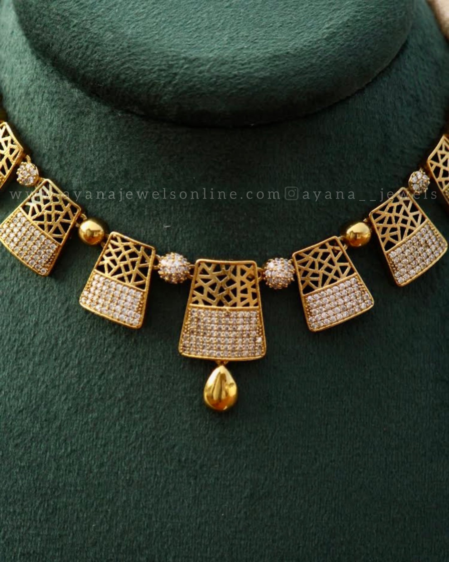 Quad Mesh Necklace