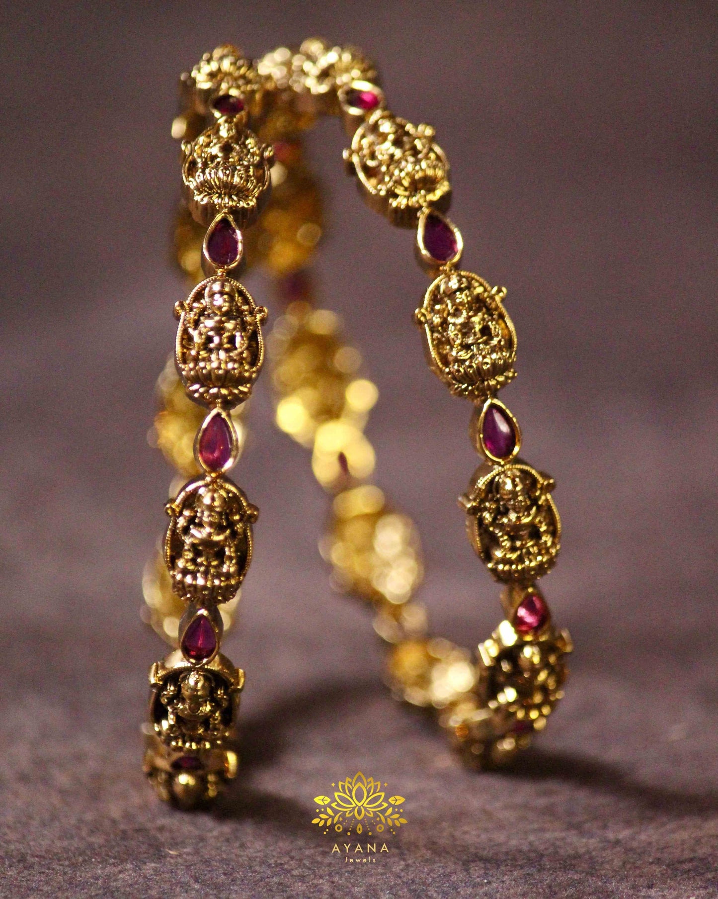 Matte finish Lakshmi Ruby / Green Stone bangle