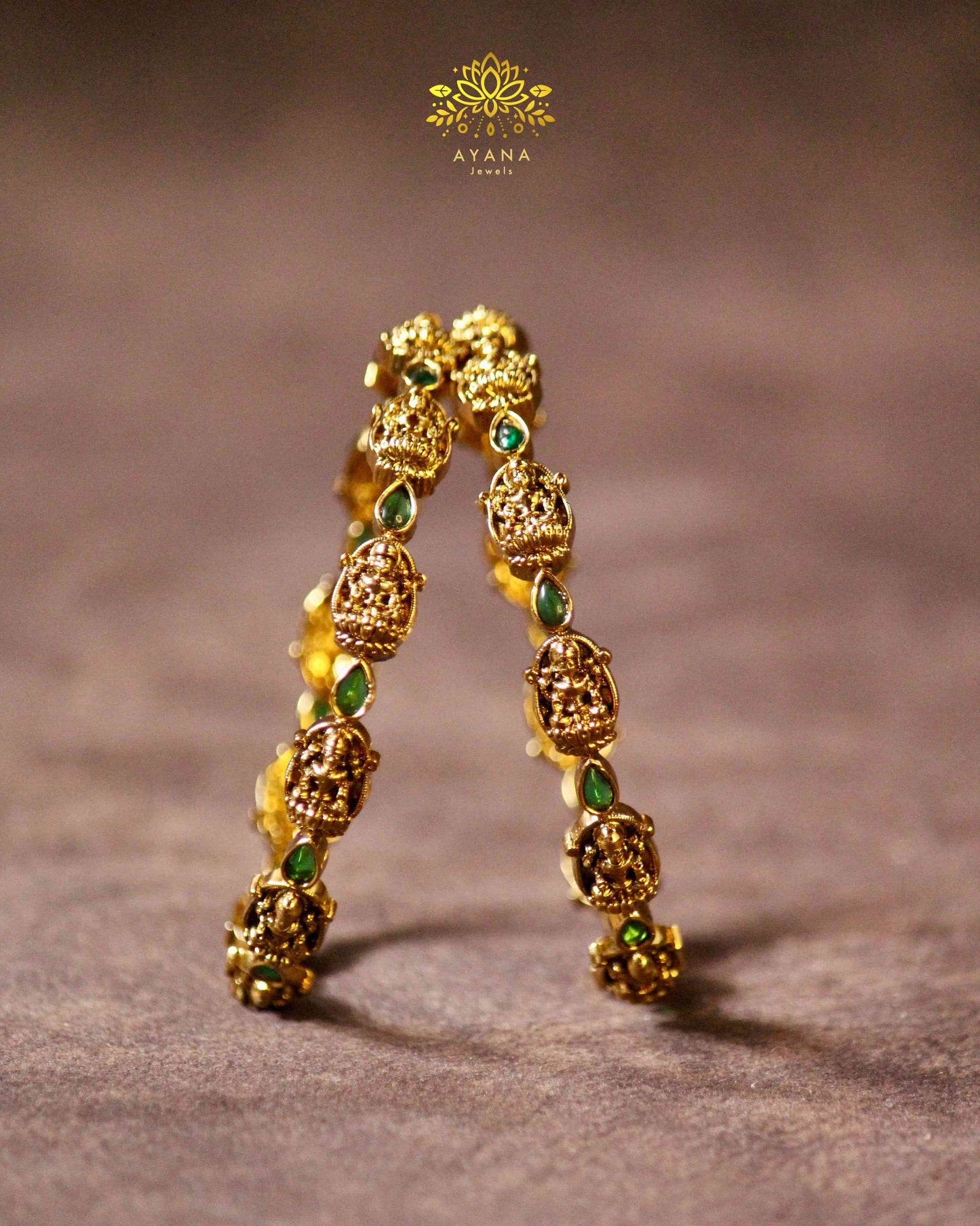 Matte finish Lakshmi Ruby / Green Stone bangle