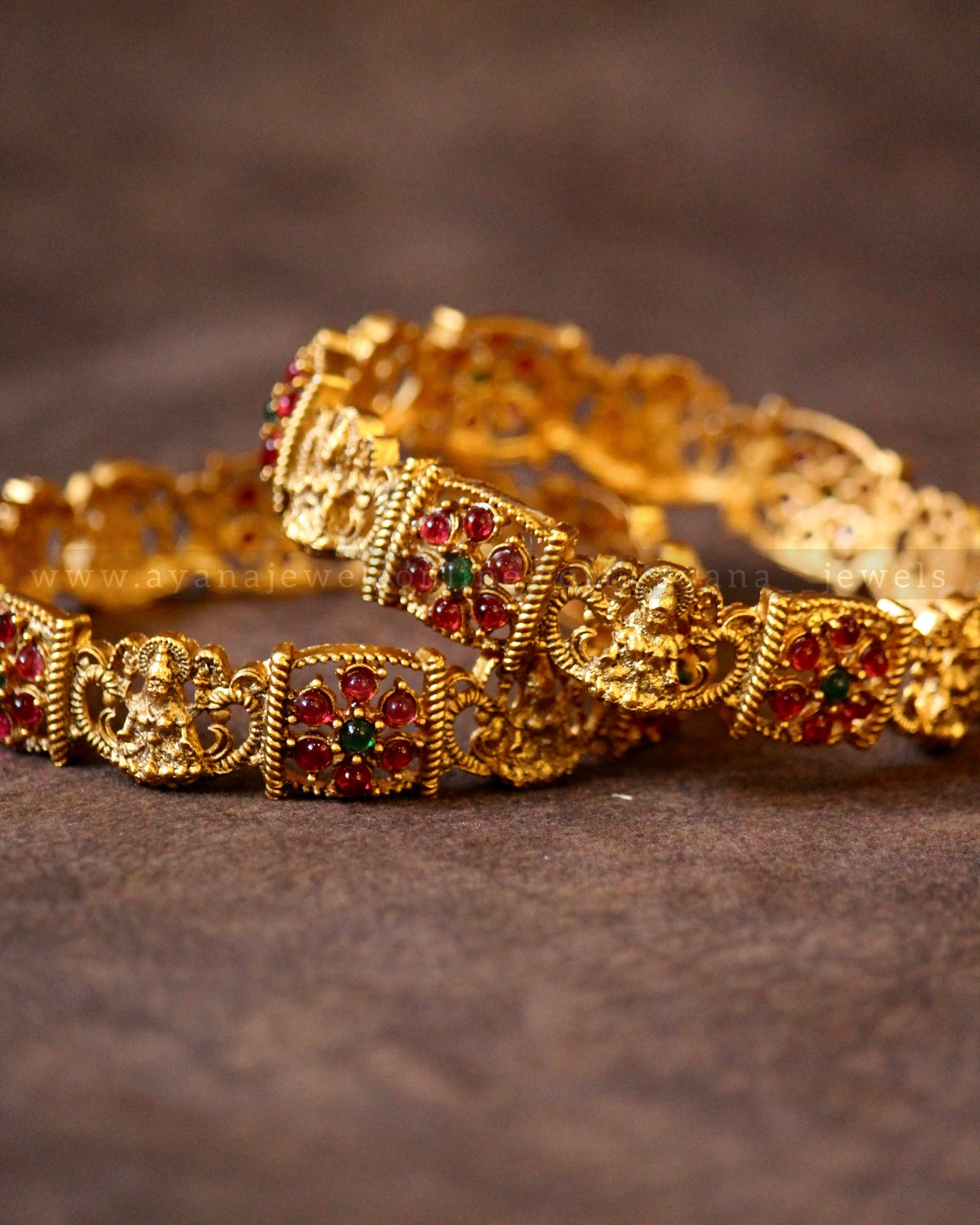 Devi Flower Bangle (Set of 2)